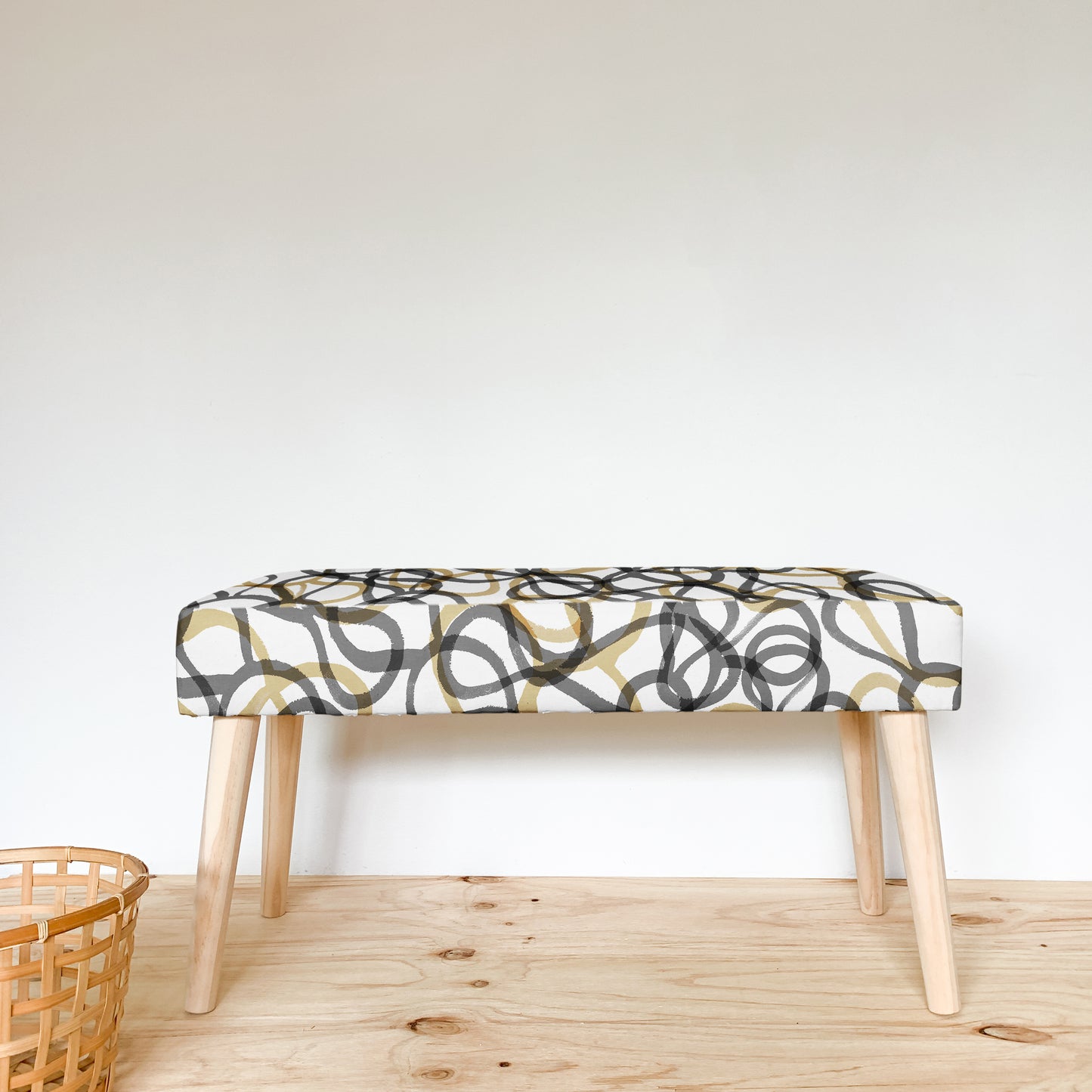 COASTAL HALLWAY BENCH