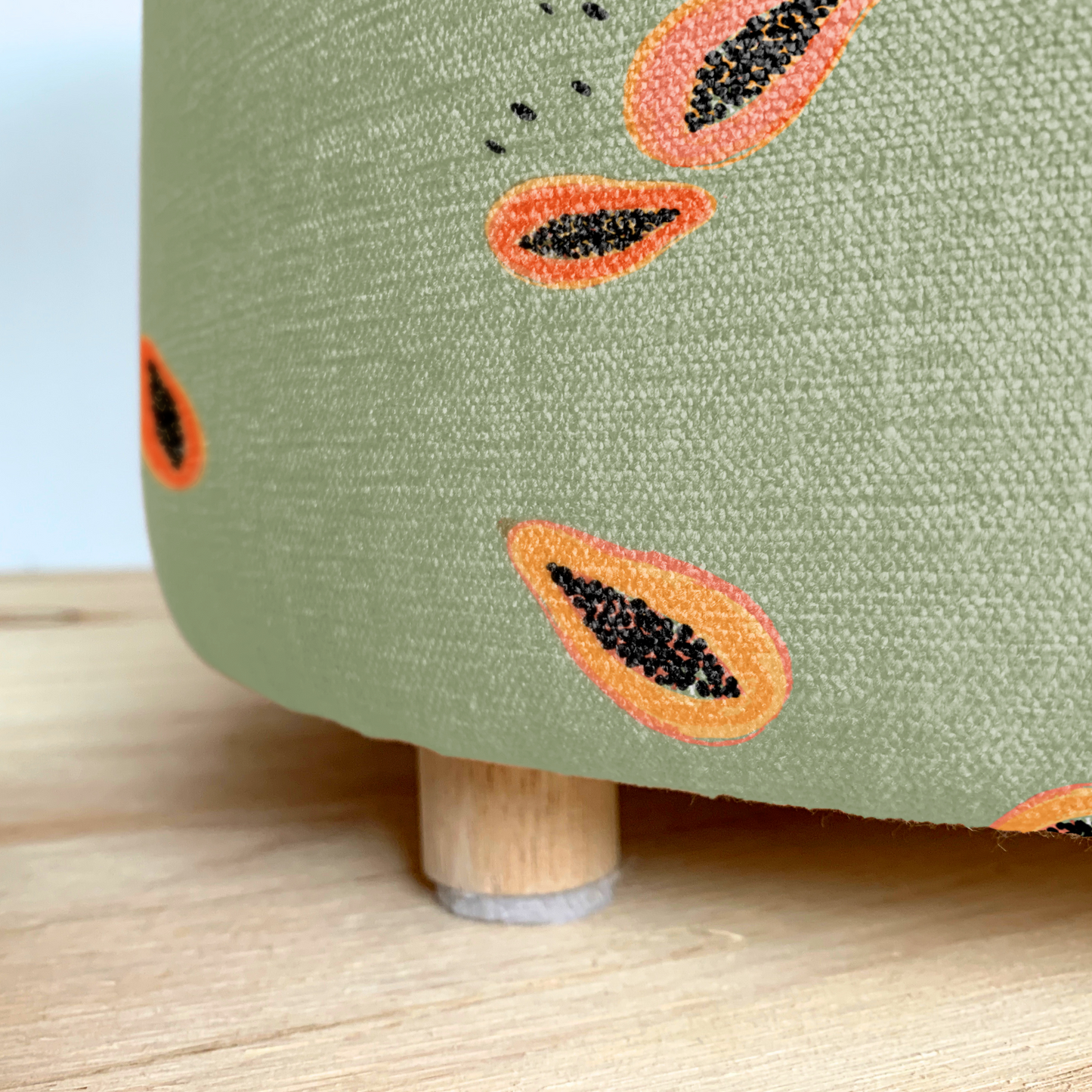 PAPAYA ROUND OTTOMAN