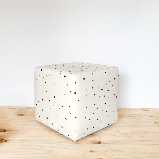 PETITE DOT CUBE OTTOMAN