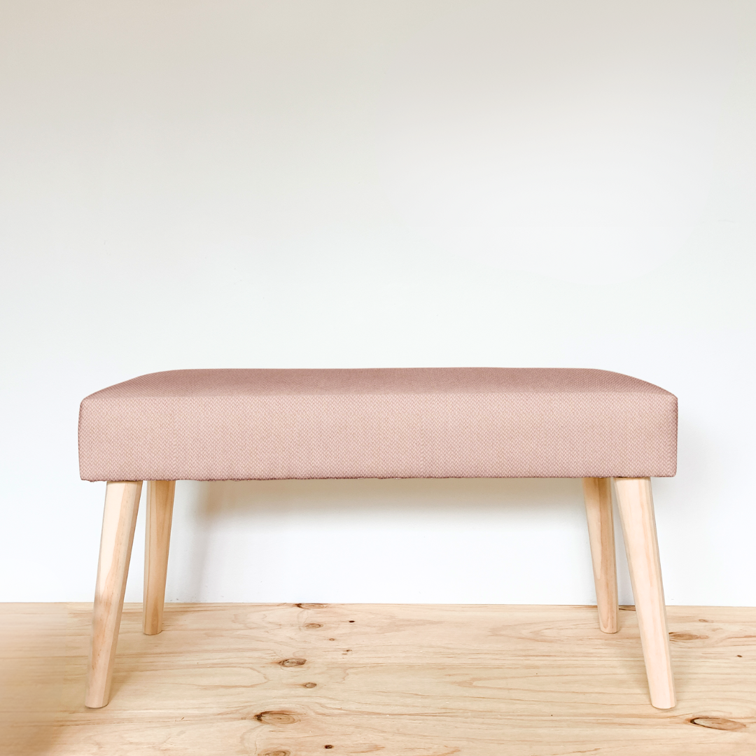 BLUSH HALLWAY BENCH