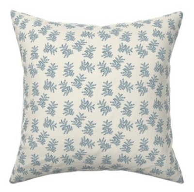 DELICATE CUSHION